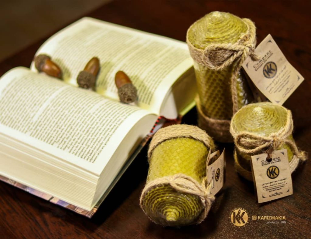 شمع موم عسل Beeswax Candle